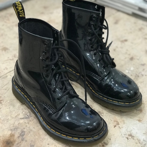 1460 Women’s Black DR. MARTENS - Picture 2 of 6